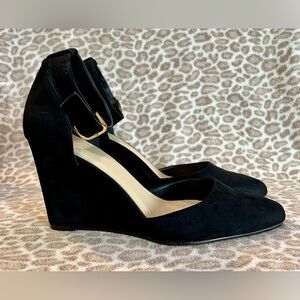 Forever 21 Velvet like Black Wedge with Gold Accent Ankle Strap Size 8.5